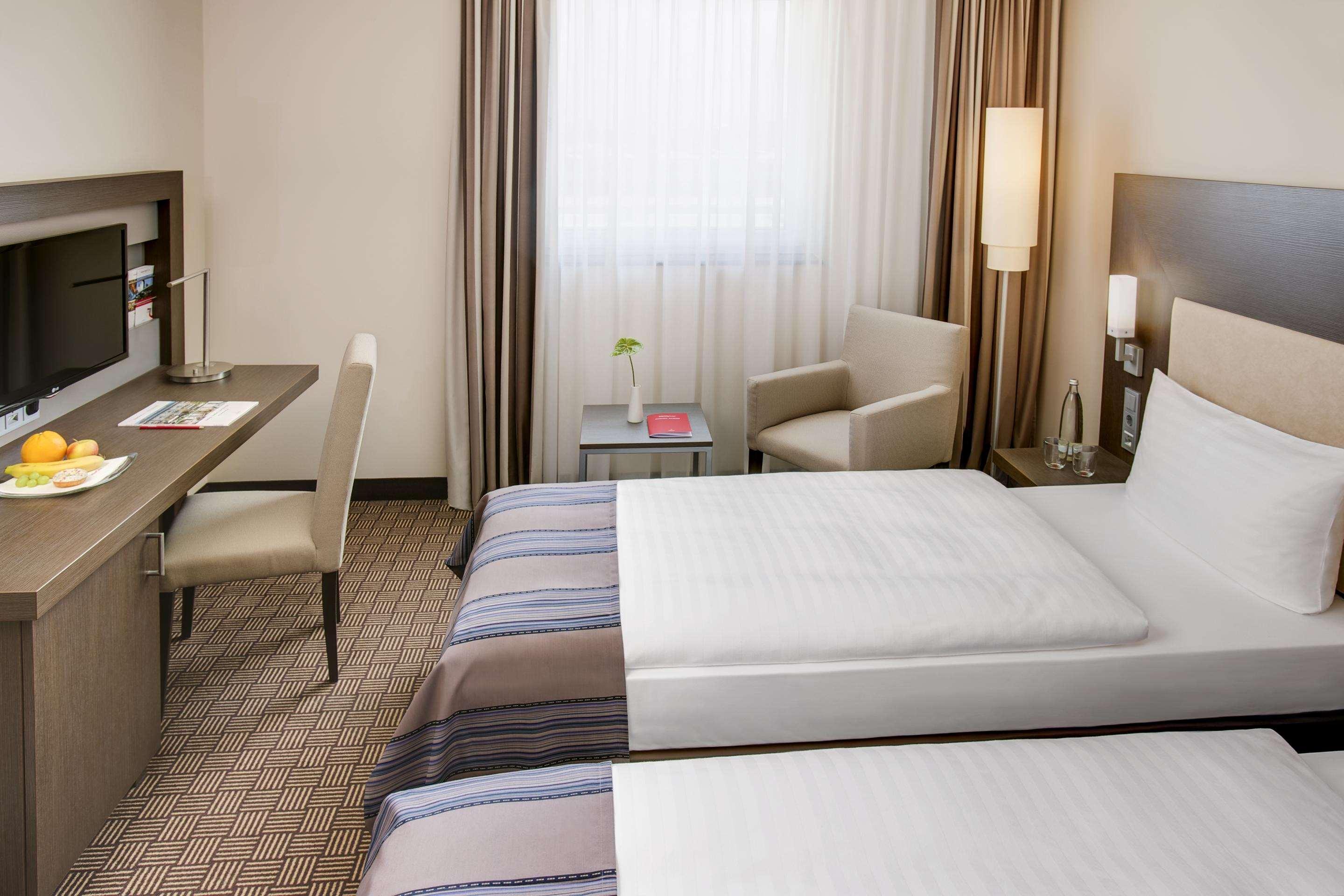 Intercityhotel Ingolstadt Ngoại thất bức ảnh