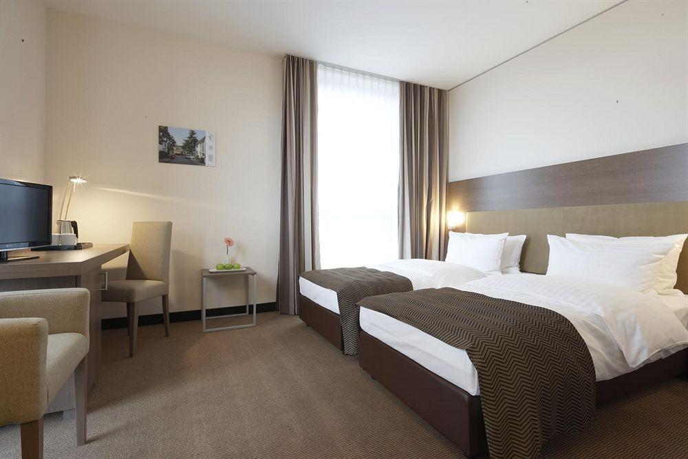 Intercityhotel Ingolstadt Ngoại thất bức ảnh